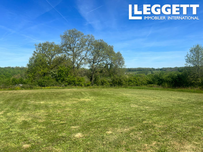 Image No.10-4 Bed House for sale