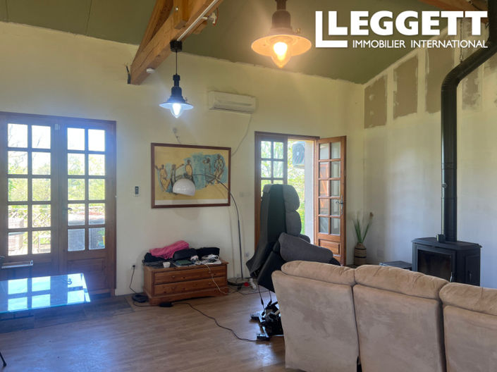 Image No.9-4 Bed House for sale