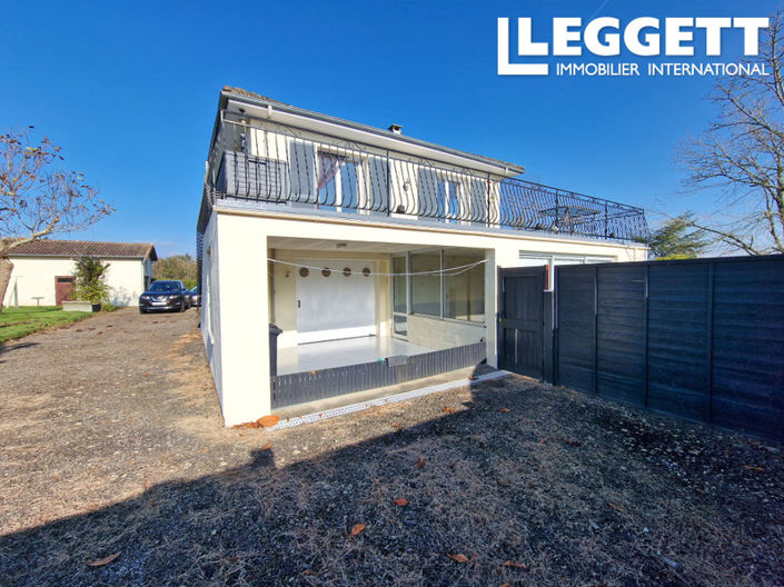 Image No.10-4 Bed House for sale