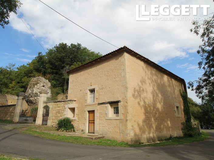 Image No.1-3 Bed House for sale