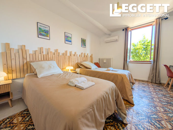 Image No.5-4 Bed House for sale