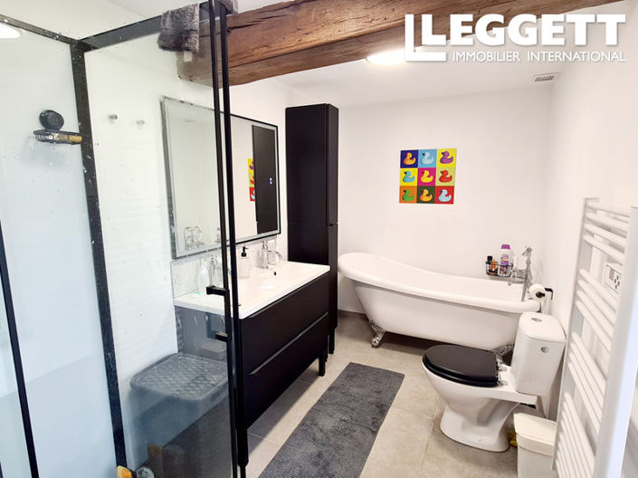 Image No.5-6 Bed House for sale