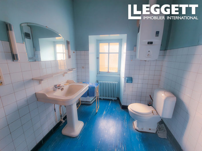 Image No.9-3 Bed House for sale