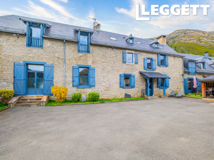 Image No.1-13 Bed House for sale