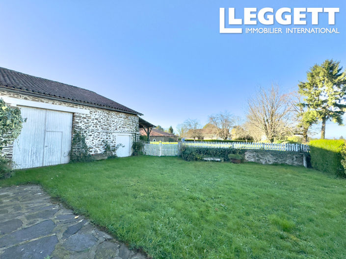 Image No.10-3 Bed House for sale