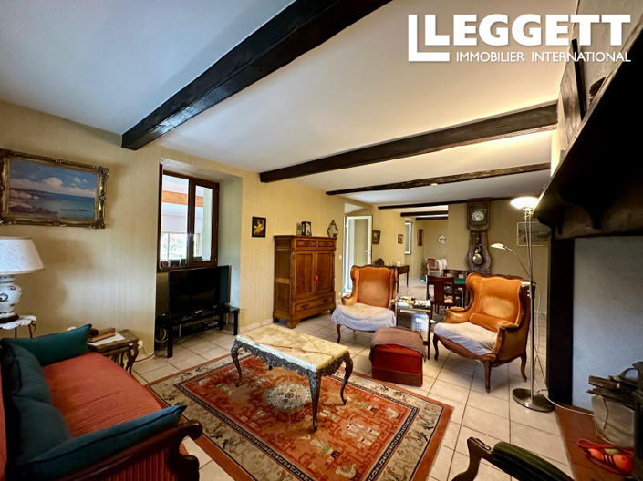 Image No.6-3 Bed House for sale