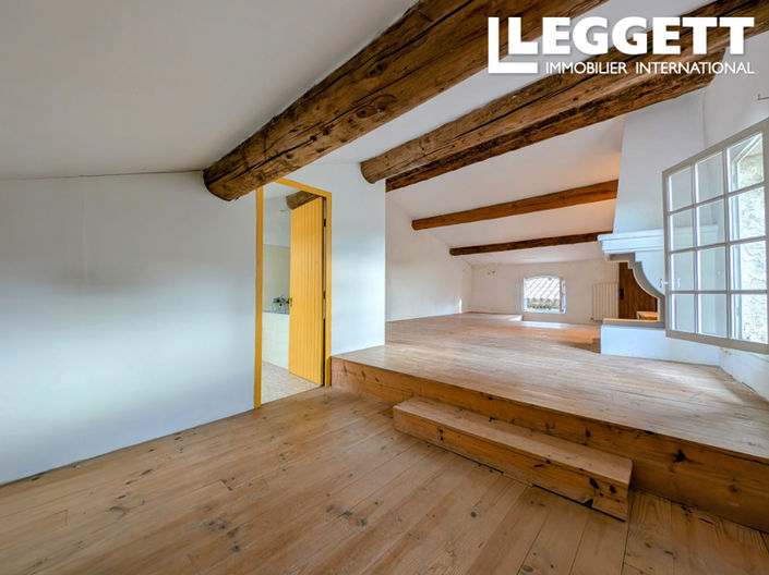 Image No.9-4 Bed House for sale