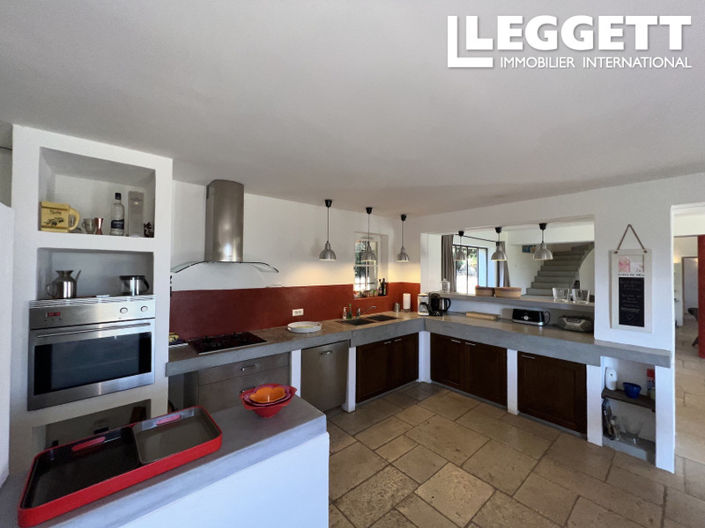 Image No.9-5 Bed House for sale