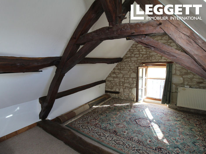 Image No.7-2 Bed House for sale