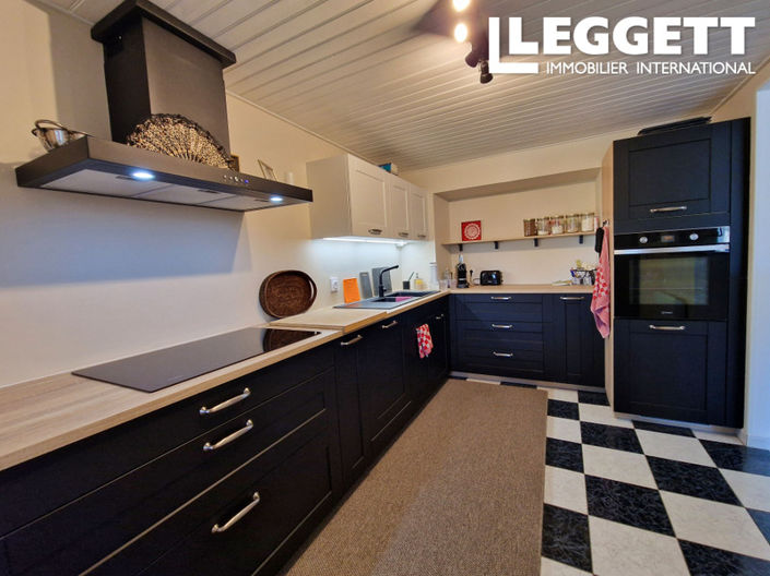 Image No.3-3 Bed House for sale