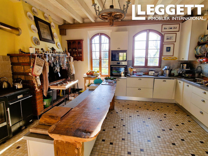 Image No.3-4 Bed House for sale