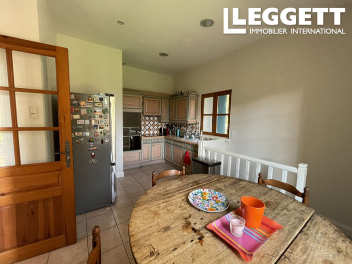 Image No.7-4 Bed House for sale