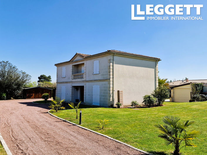 Image No.1-4 Bed House for sale