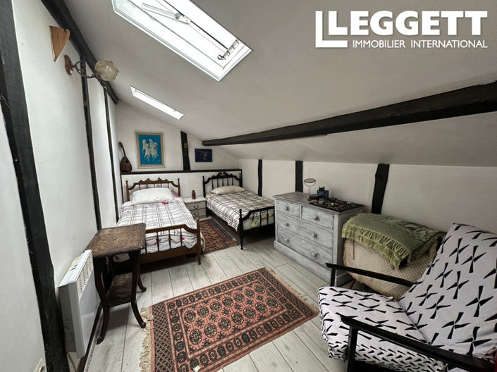 Image No.9-3 Bed House for sale