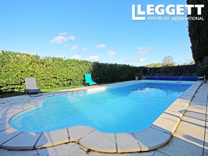 Image No.1-4 Bed House for sale