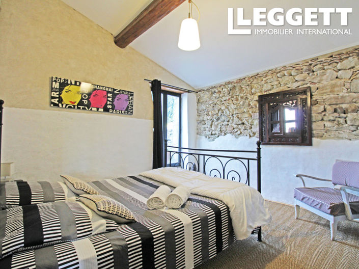 Image No.4-4 Bed House for sale