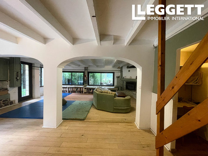 Image No.3-3 Bed House for sale