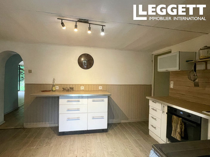 Image No.6-3 Bed House for sale