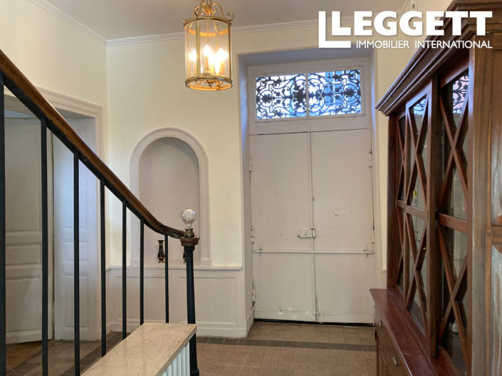 Image No.10-6 Bed House for sale