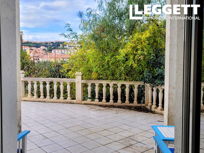 Image No.10-4 Bed House for sale