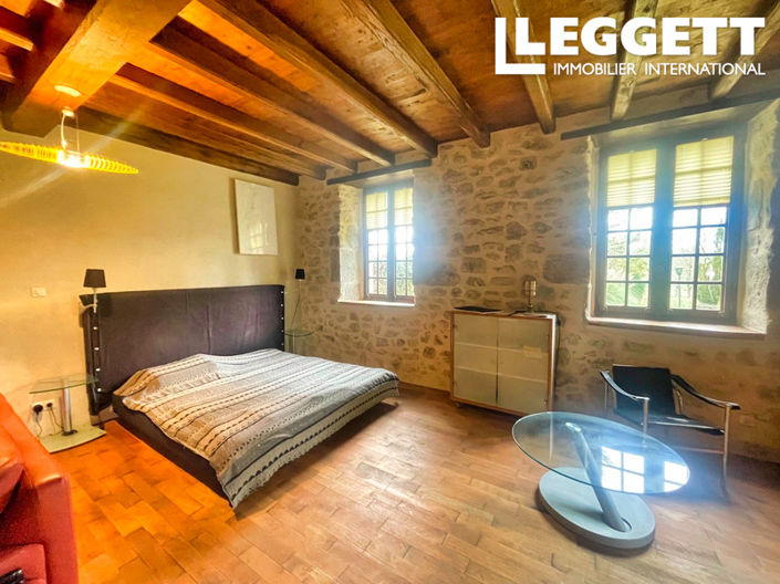 Image No.10-7 Bed Chateaux for sale