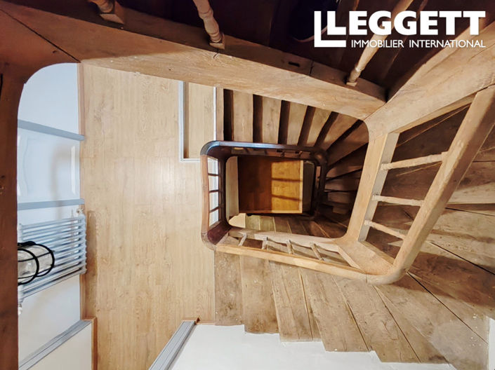 Image No.6-4 Bed House for sale