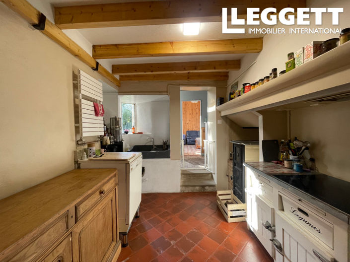 Image No.8-3 Bed House for sale