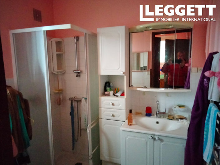 Image No.3-3 Bed House for sale