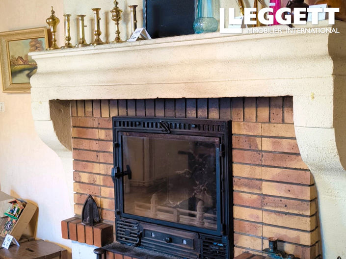 Image No.8-5 Bed House for sale