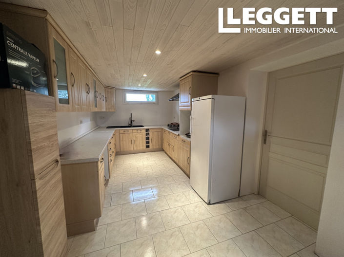 Image No.10-4 Bed House for sale