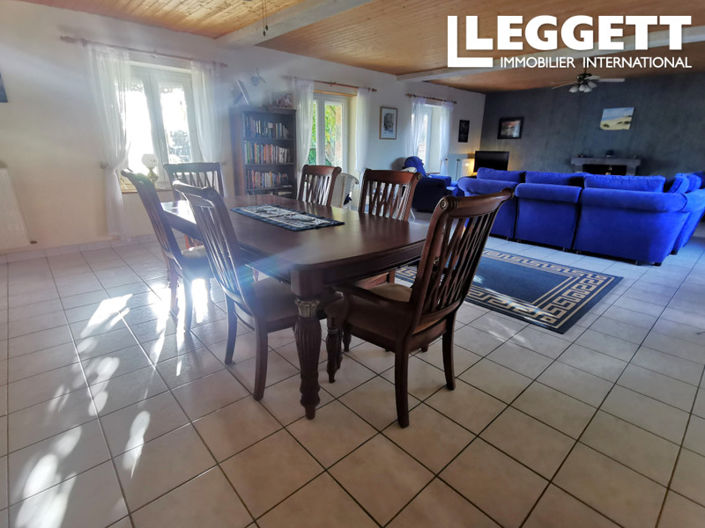 Image No.9-4 Bed House for sale