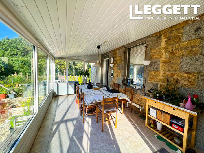 Image No.9-5 Bed House for sale