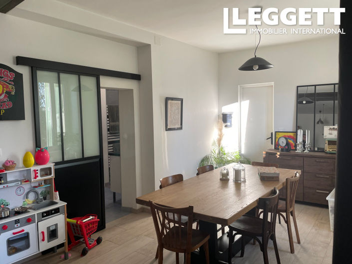 Image No.6-3 Bed House for sale