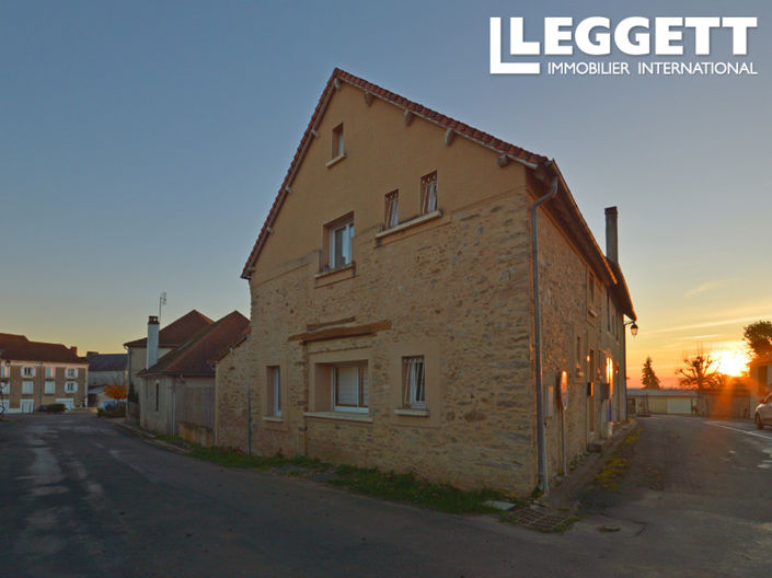 Image No.10-2 Bed House for sale