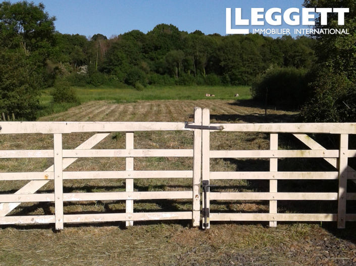 Image No.8-3 Bed House for sale