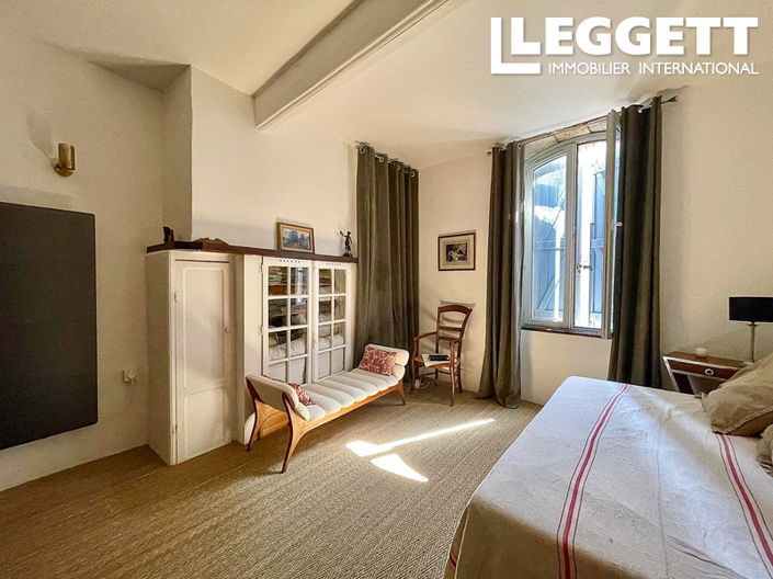 Image No.6-3 Bed House for sale