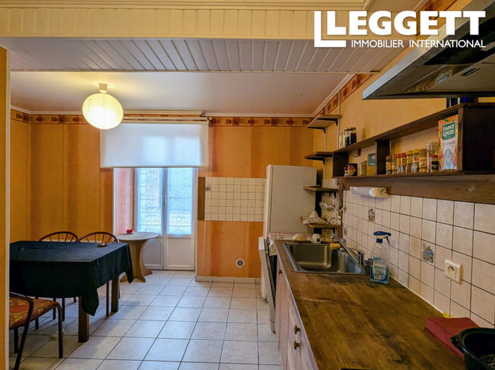 Image No.4-6 Bed House for sale