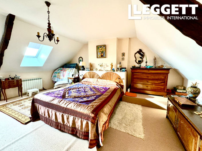 Image No.6-3 Bed House for sale