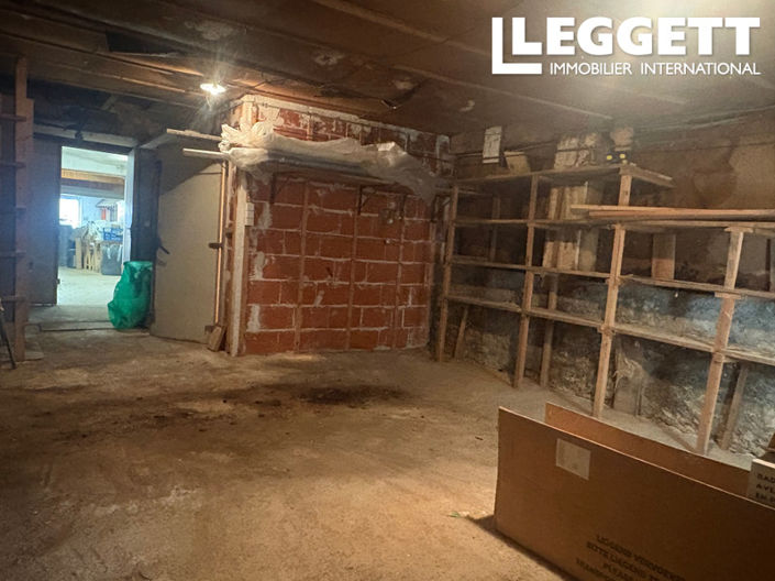 Image No.6-2 Bed Commercial for sale