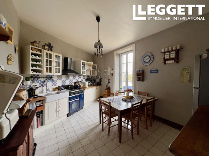 Image No.10-5 Bed House for sale