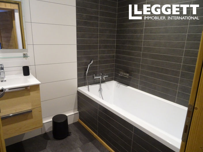 Image No.7-3 Bed Apartment for sale