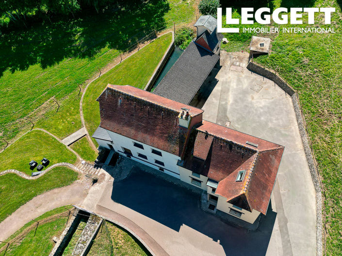 Image No.2-4 Bed House for sale