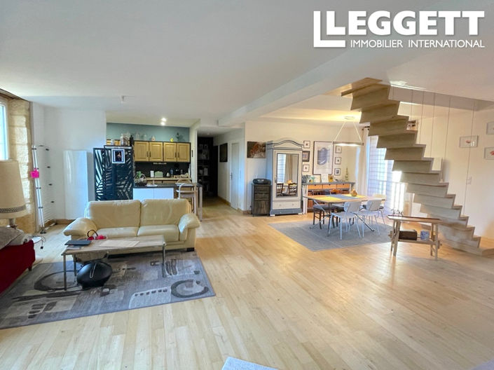 Image No.1-5 Bed House for sale