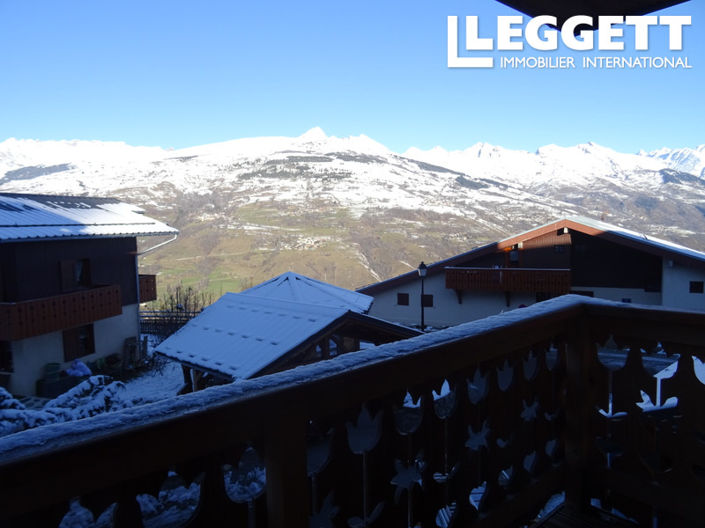 Image No.10-3 Bed Apartment for sale