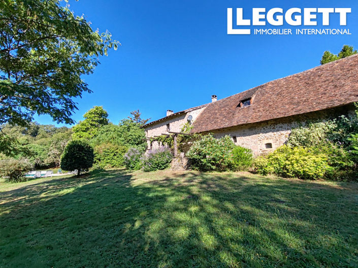 Image No.2-8 Bed House for sale