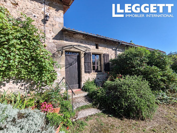 Image No.4-8 Bed House for sale