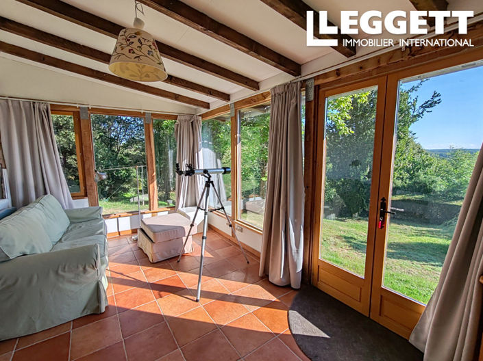 Image No.9-8 Bed House for sale