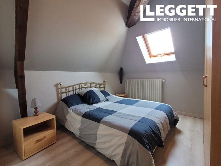 Image No.8-17 Bed Commercial for sale