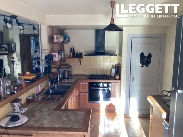 Image No.5-5 Bed House for sale