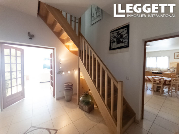 Image No.4-4 Bed House for sale